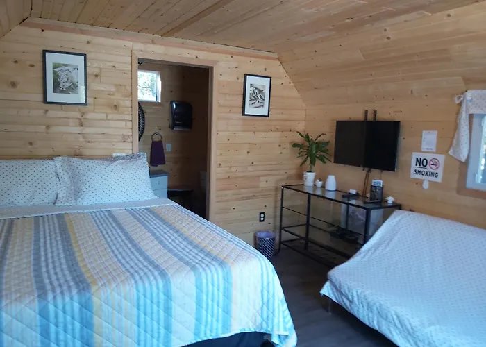 Blue River Cabins & Campgrounds